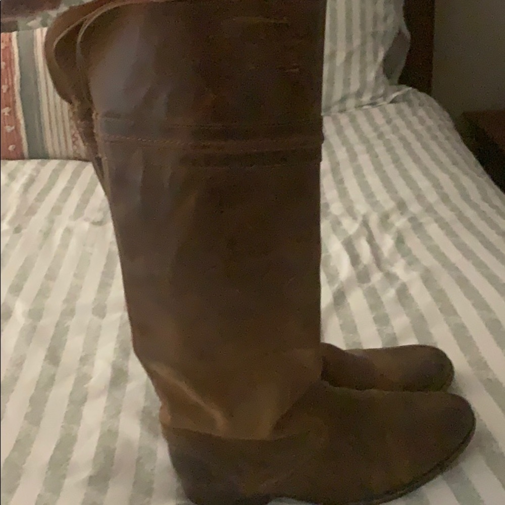 Women’s Frye boots size 8